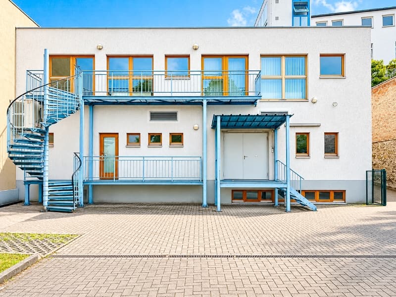 Helles Büro mit großzügigem Raumkonzept!