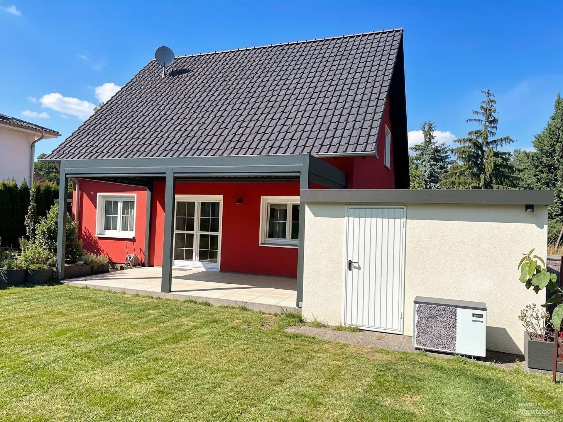 Exklusives Zuhause mit Garage, Pool, Terrasse & Erdwärme A+