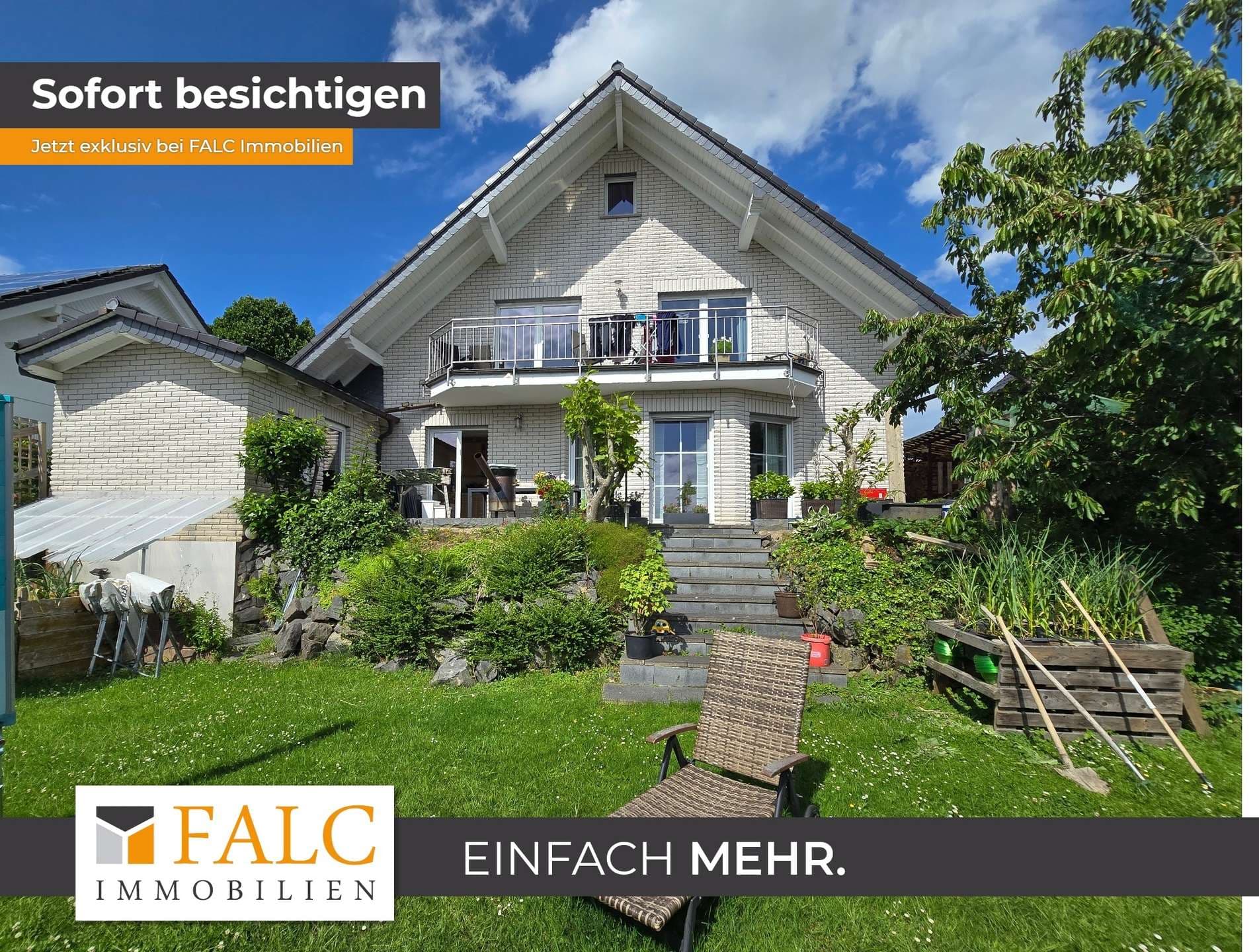 Ein schönes, großes Haus im Blumenviertels in Nümbrecht