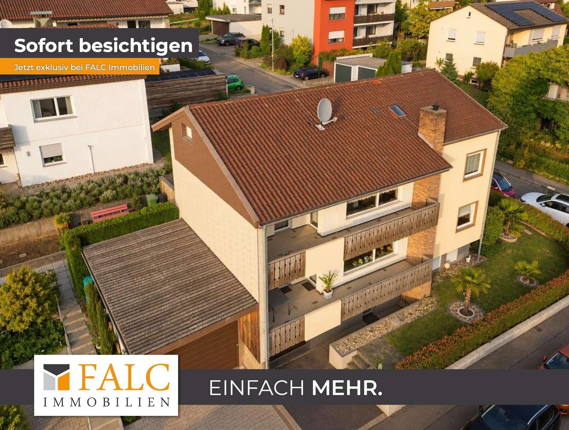 modernisiertes Zweifamilienhaus mit schönem Garten