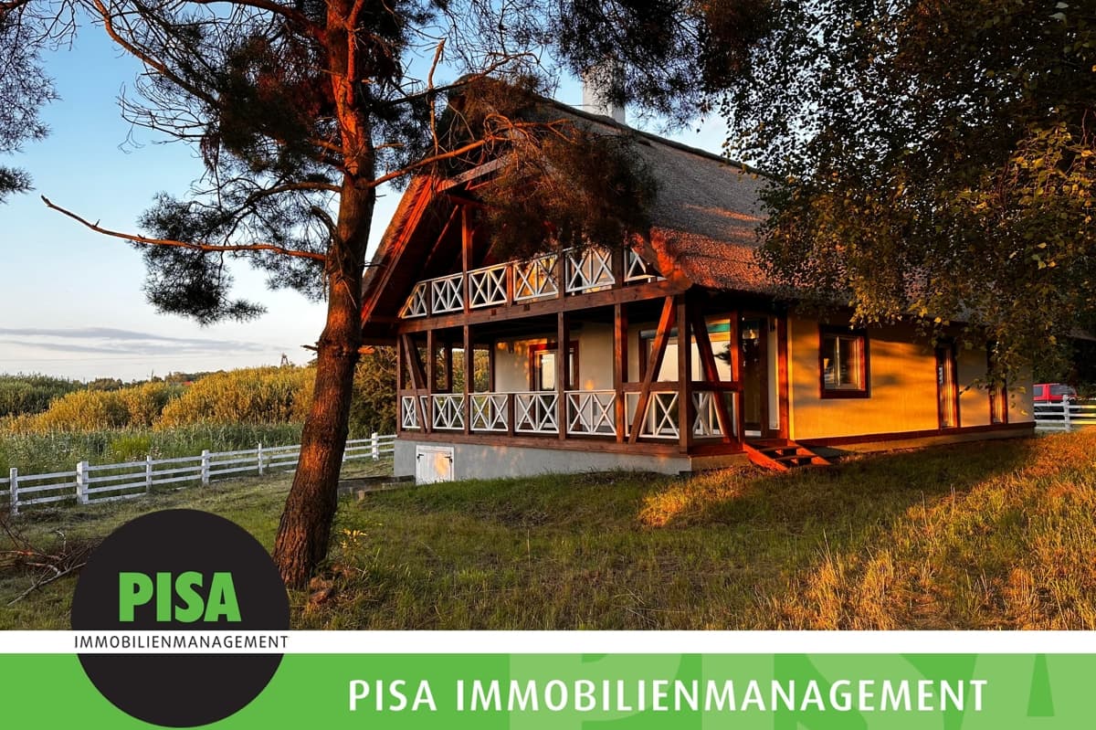 Ferienhaus in Nähe zur Ostsee! Tolles Reetdachhaus in Polen direkt im Gardna Park