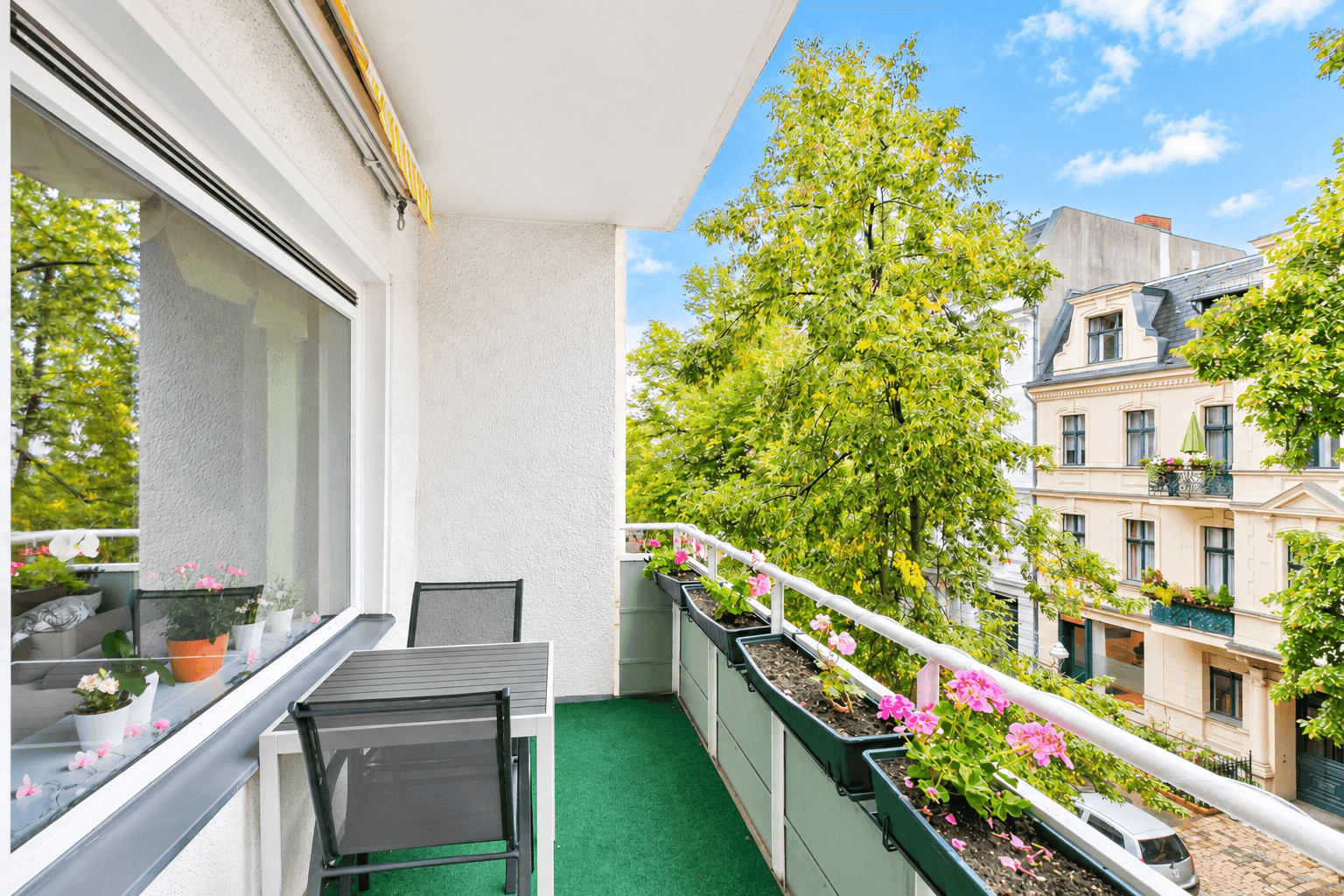 Ruhige 2-Zimmer-Wohnung mit Balkon & Blick ins Grüne