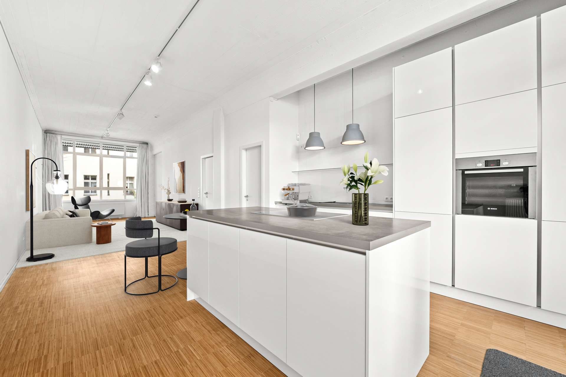 Exklusives Design-Loft im ehemaligen Fabrikgebäude mit 16 m² Balkon