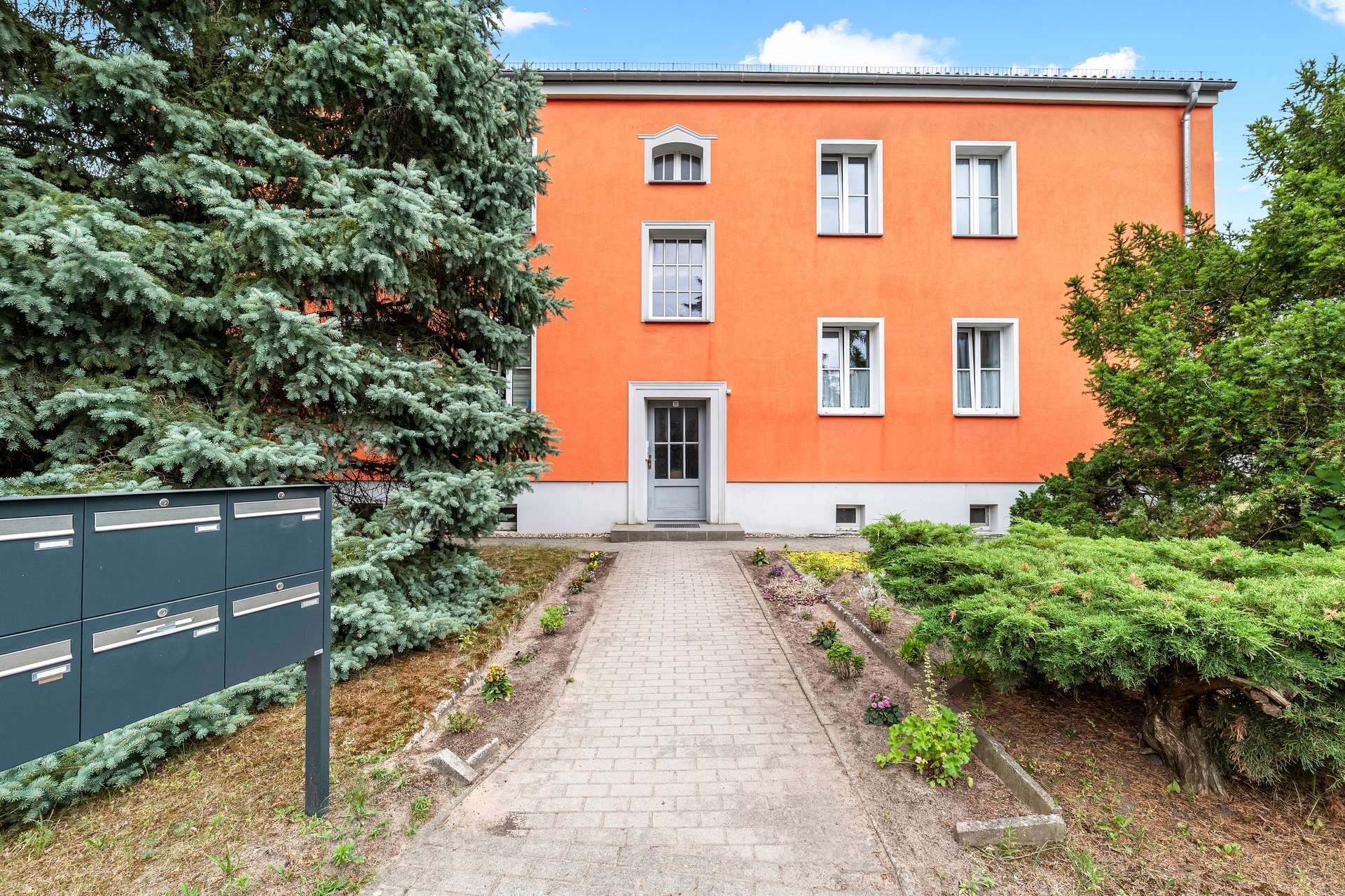Mehrfamilienhaus als attraktive Kapitalanlage mit Entwicklungspotenzial im Herzen von Caputh