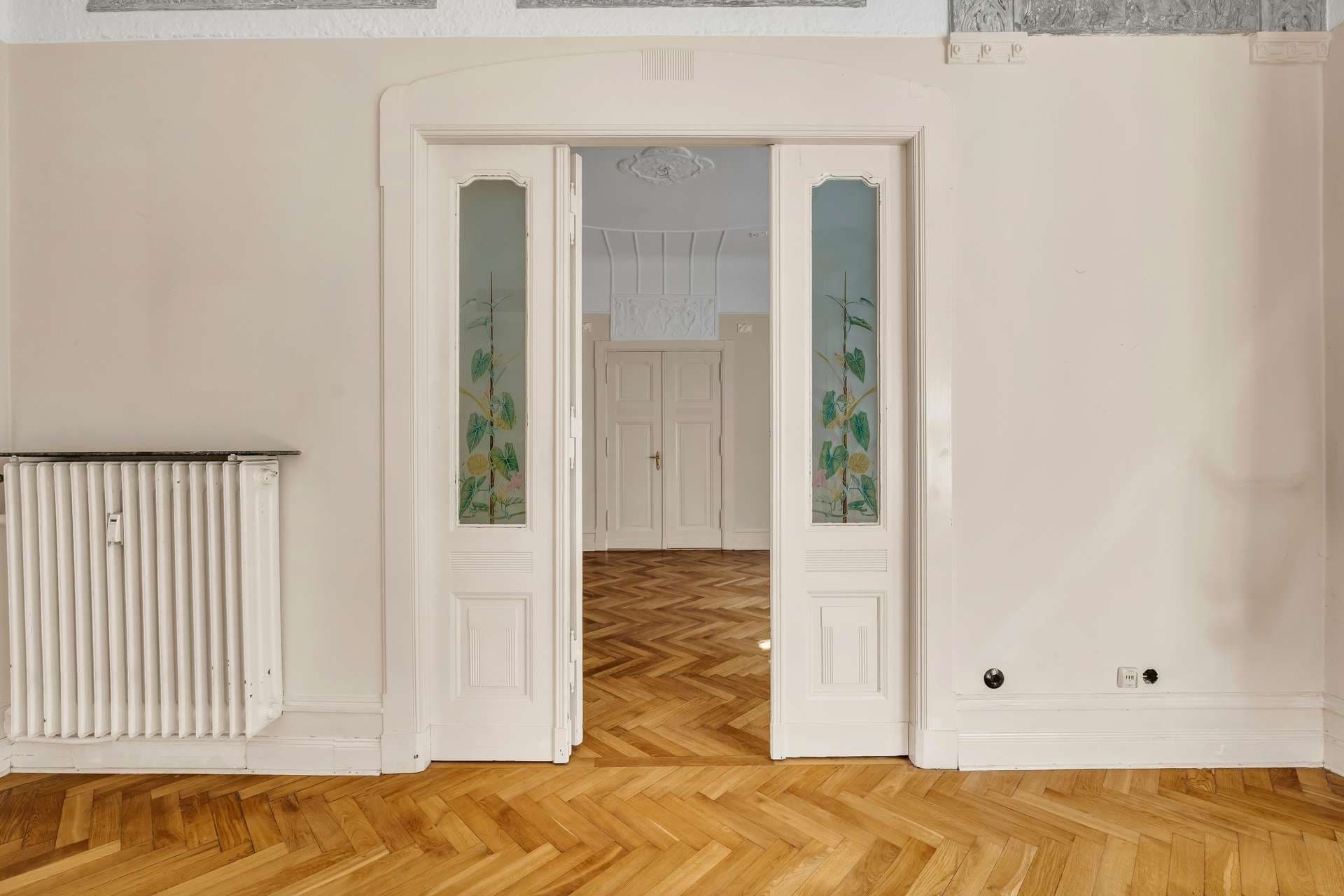 Altbau Pur - Erstklassige Belle Étage in gefragter Wilmersdorfer Lage!