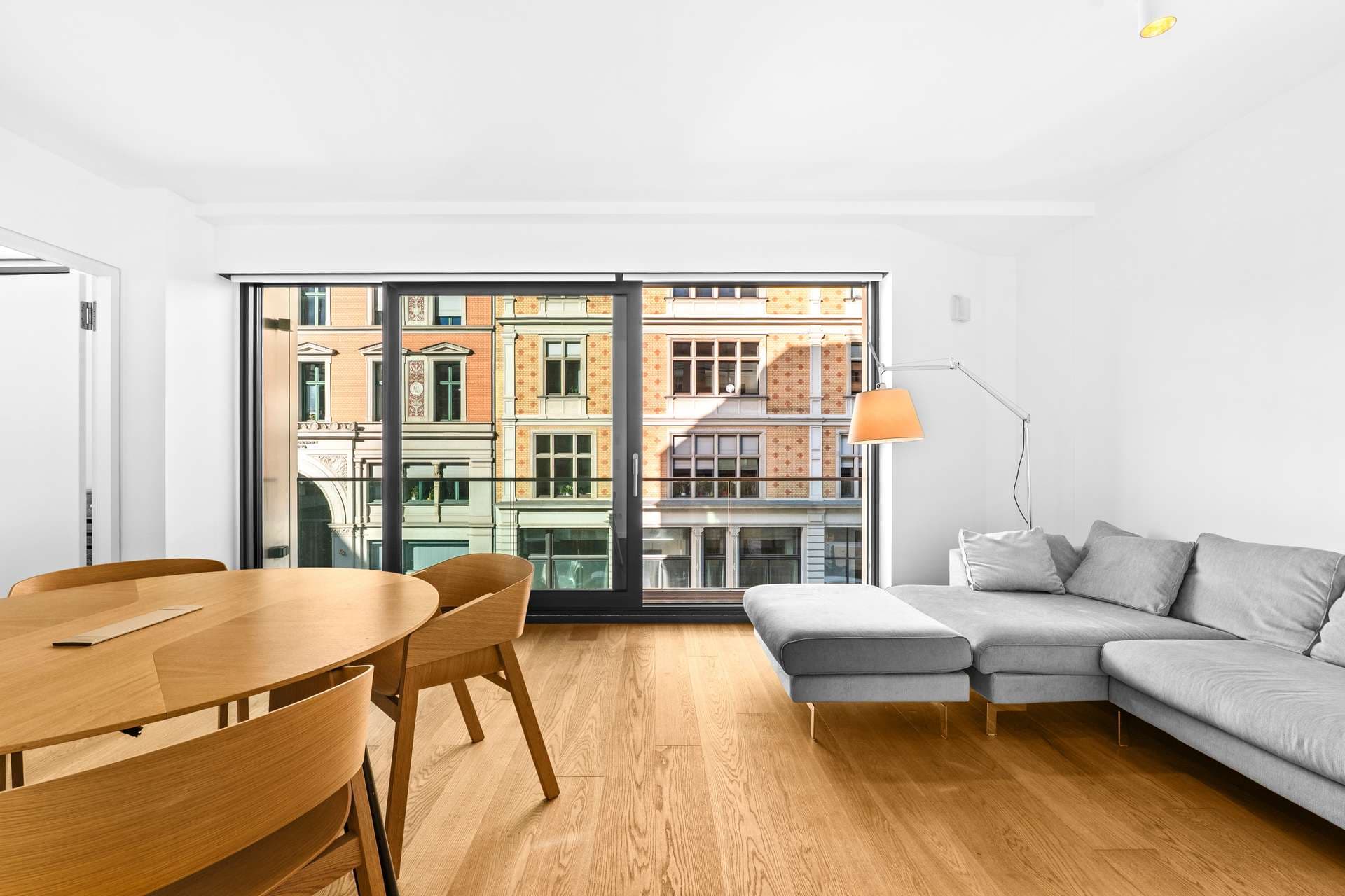 Exklusives Wohnen im LUX 83 - Design-Apartment mit Concierge am Neustädtischen Kirchplatz!