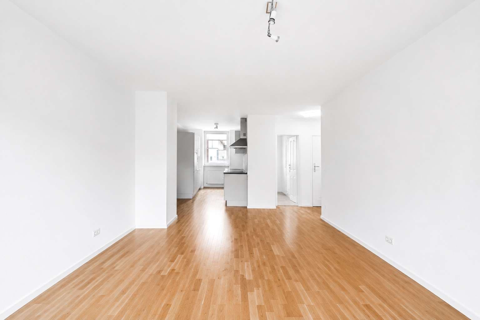 Perfekt geschnittene 2-Zimmer-Wohnung (kernsaniert)