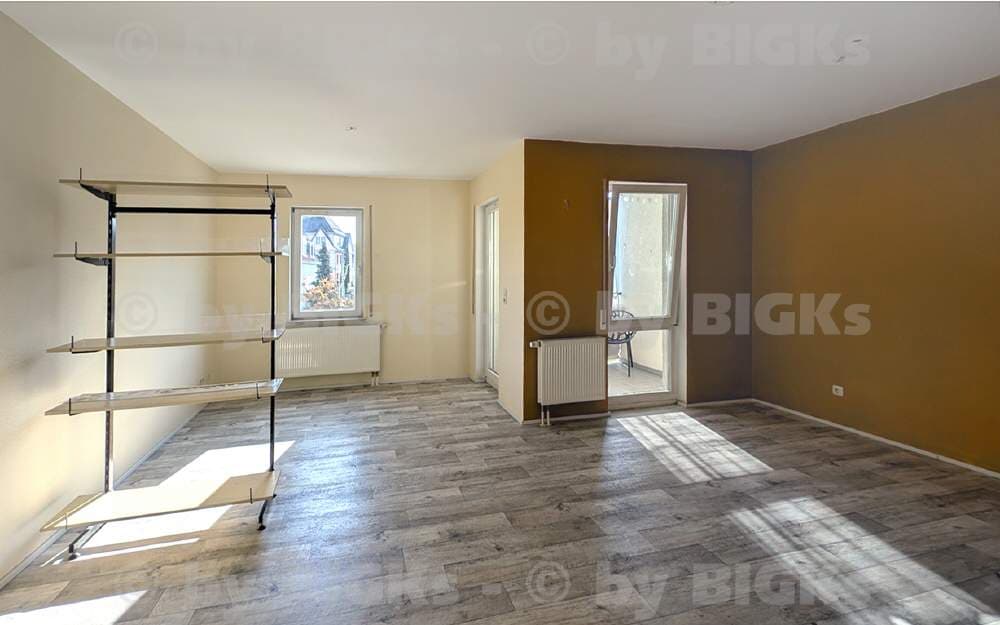 BIGKs - Suhl Mitte: 1Raumwohnung, Fahrstuhl, integrierte Küche&Wannenbad,Balkon (-;)