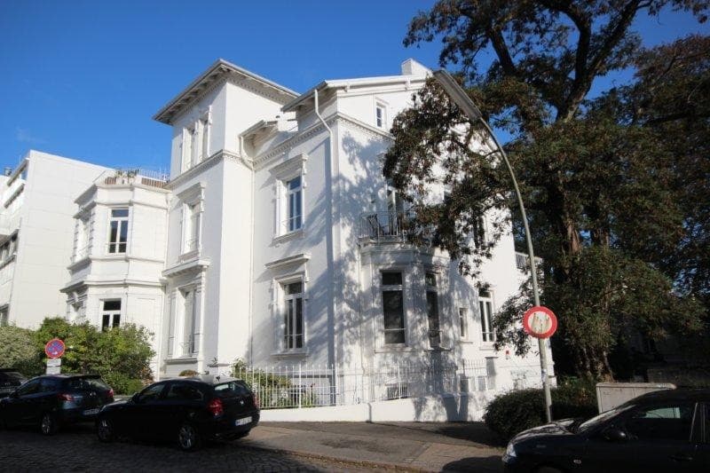 Hamburg-Harvestehude: vollständig möblierte Wohnung in Top-Lage zu mieten