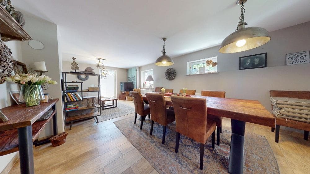 ++ Exklusive Wohlfühloase an der Wieslauter: Hochwertig modernisiertes Wohnhaus mit Terrassen, Sauna und Ferienhauspotenzial +++