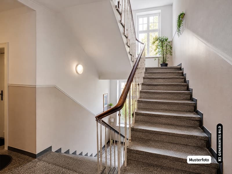 Wohn- und Geschäftshaus mit Garage - Ihre Chance auf eine Immobilie ohne Maklerprovision