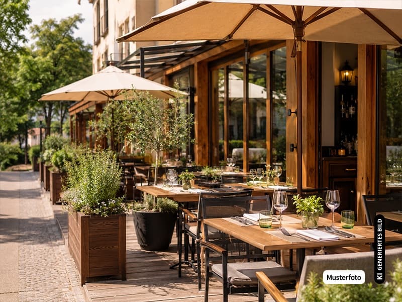 Hallengebäude mit Carport - Ihre Chance auf eine Immobilie ohne Maklerprovision