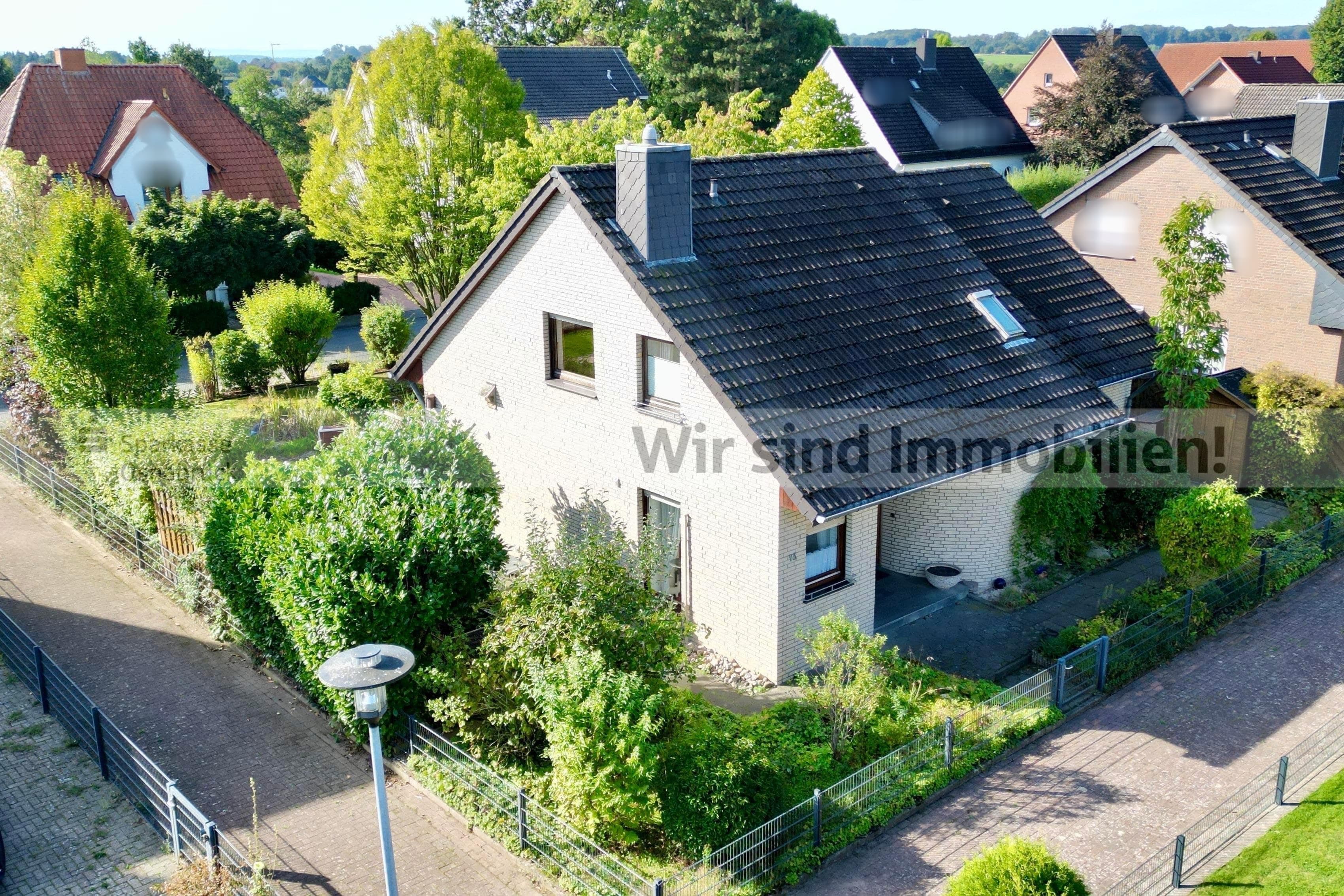 Eigentumsgrundstück, Teilkeller, Garage, Garten