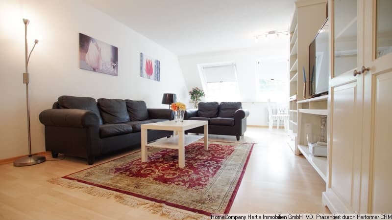 In Vorbereitung: Hell & möbliert in ruhiger Lage mit Balkon für 2-12 Monate in Gundelfingen