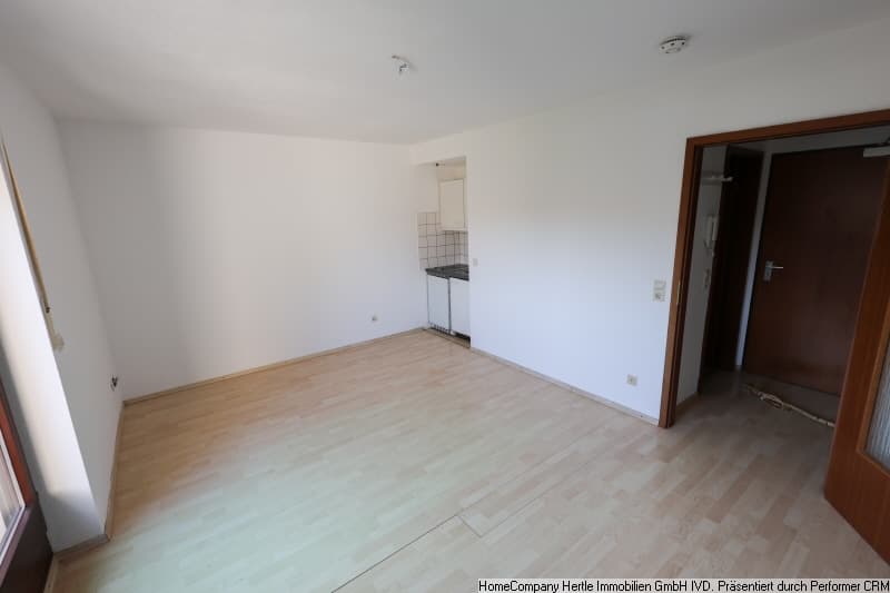 Charmante 1-Zimmer-Wohnung mit Balkon, Speicherabteil und Duplexparker in Freiburg, Haslach-Gartenstadt.
