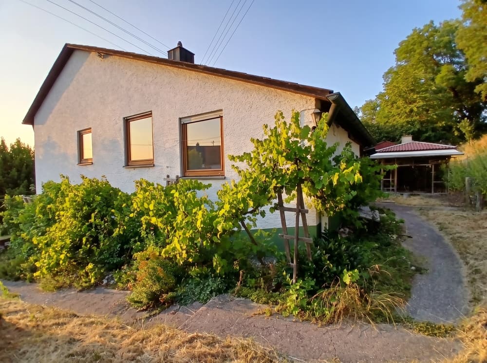 Einfamilienhaus mit vielen Möglichkeiten - Ichenhausen
