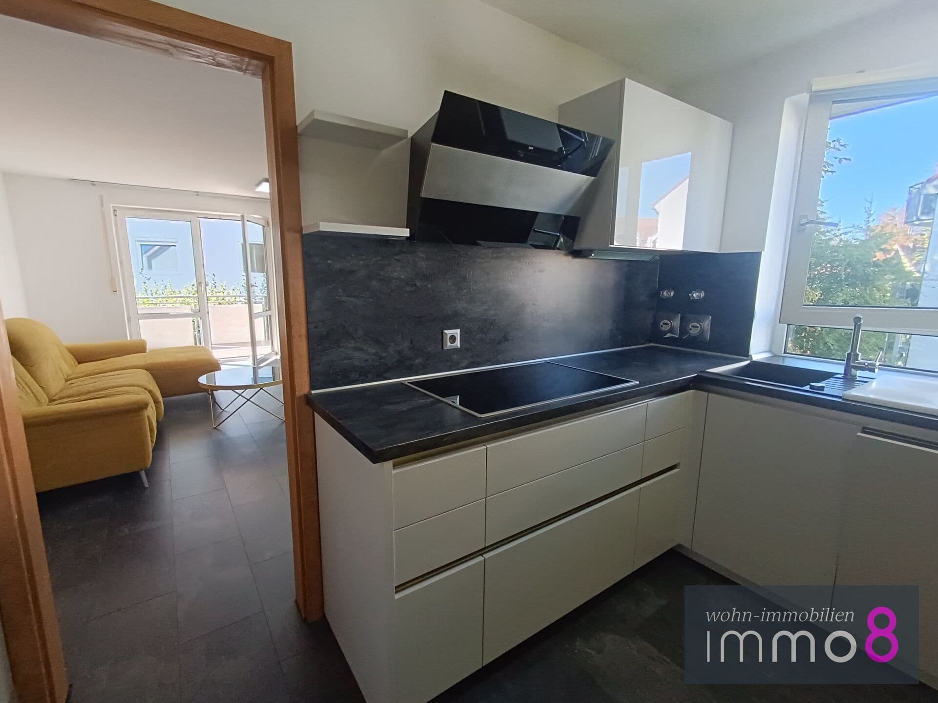 Top-Angebot: Helle 3-Zimmer-Wohnung
mit großem Balkon in sehr guter Lage
von Schrobenhausen
