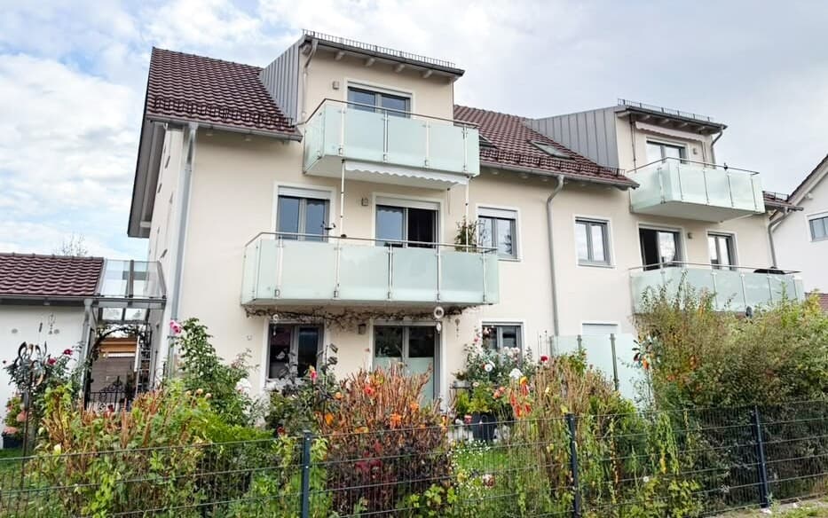 Forstinning-exkl. Wohnen-3 Zi. m. Balkon und schöner Ausstattung
