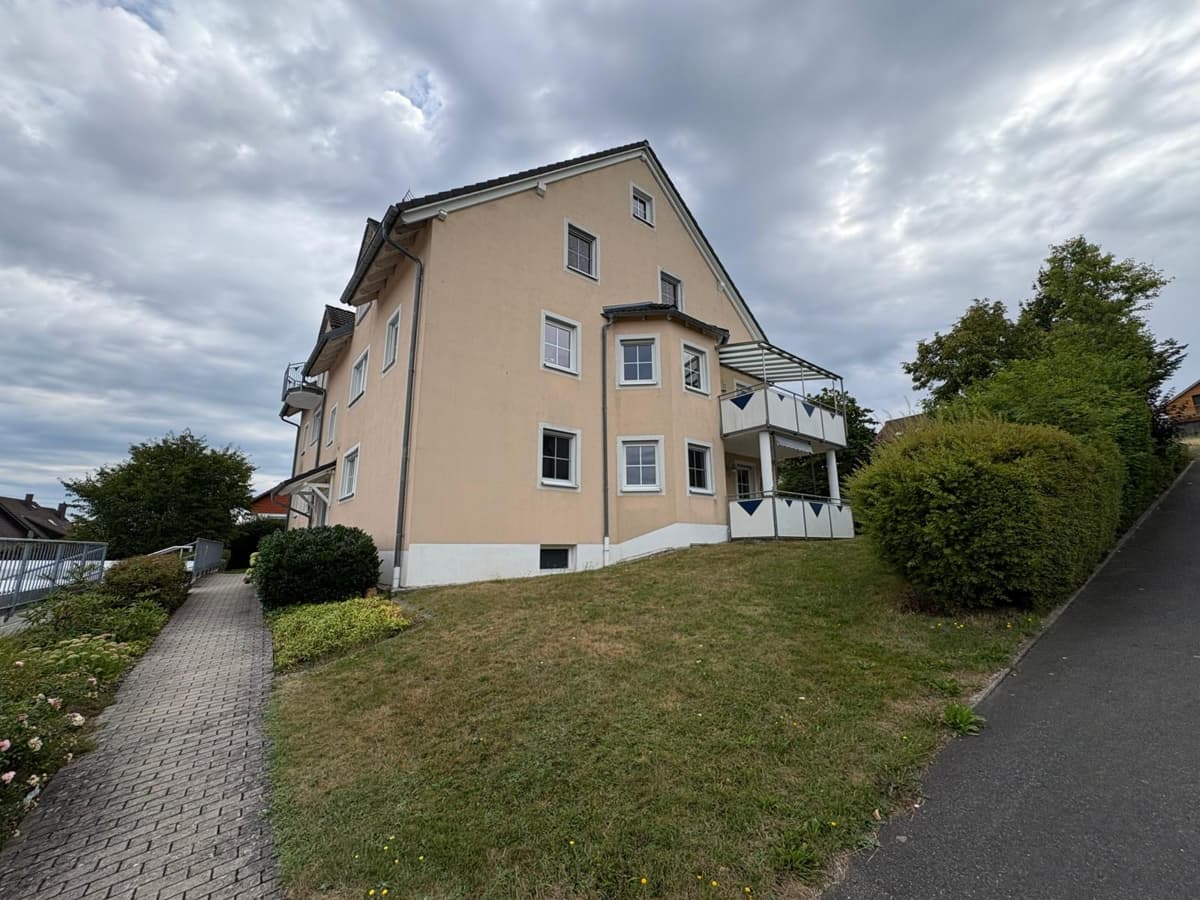 Traumhafter Blick! 3-Zimmer-Wohnung auf zwei Ebenen