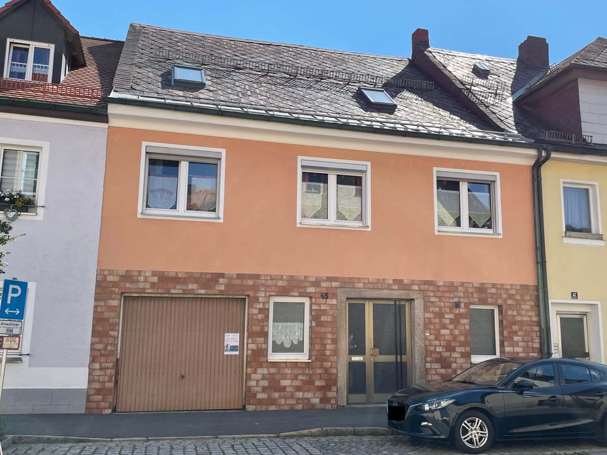 Wählen Sie zwischen einem Haus oder zwei nebeneinander - Reihenhaus (evtl. mit Nachbarhaus)