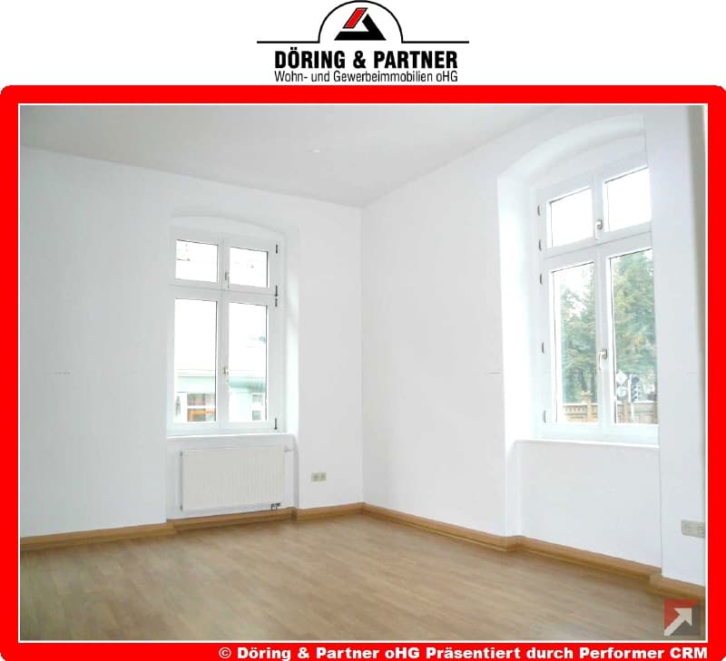 LEICHT ERREICHBAR IM HOCHPARTERRE --- Geräumige 2-Raum-WE in Gera-Debschwitz !