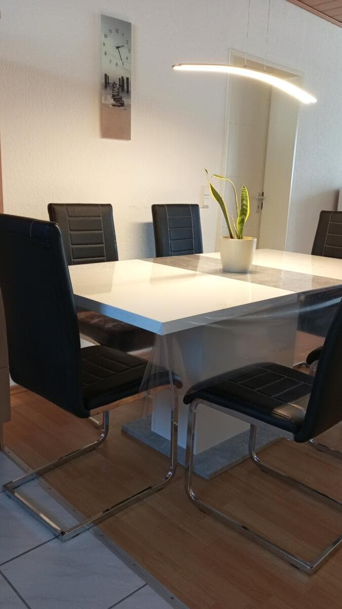 3 Zimmer Wohnung mit Balkon und Garage