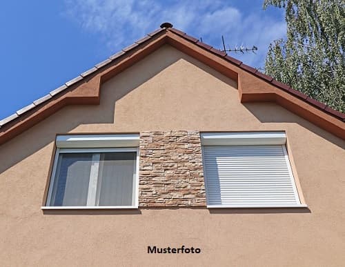 Wohnen mit Urlaubsfeeling: Einfamilienhaus mit Swimmingpool & Terrasse