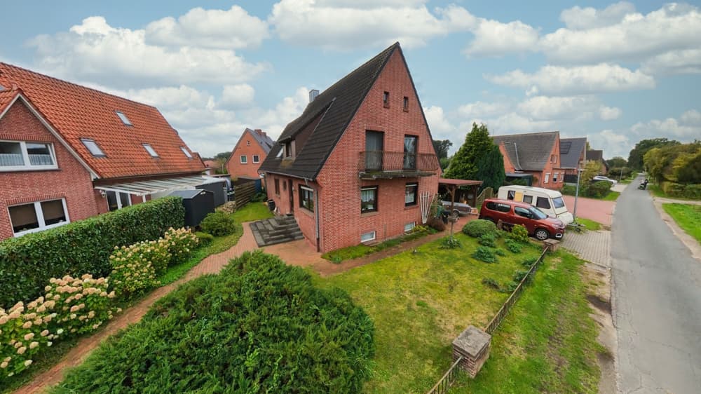 Viel Raum für Ihre Pläne - barrierearmes Ein-/Zweifamilienhaus in Neuenhaus