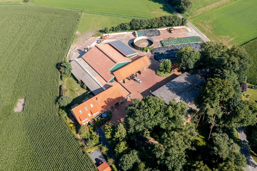 Milchviehbetrieb mit modernem Wohnhaus in idyllischer Lage, Bad Bentheim-Achterberg