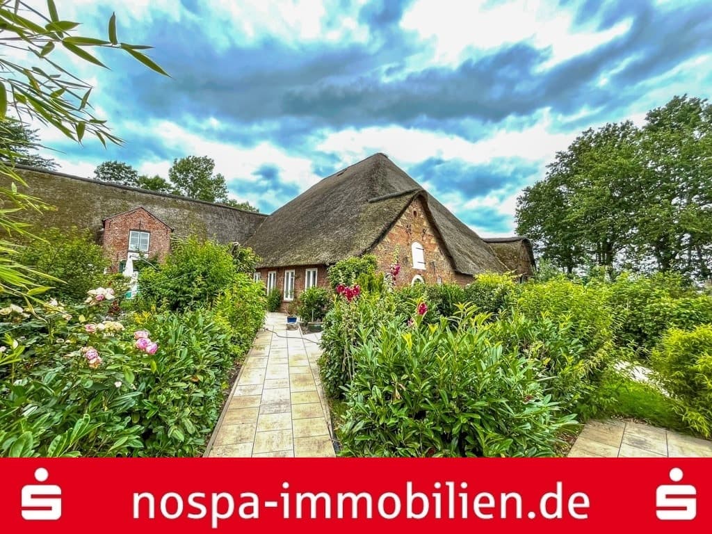 Charmante Erdgeschosswohnung im reetgedeckten Haubarg!