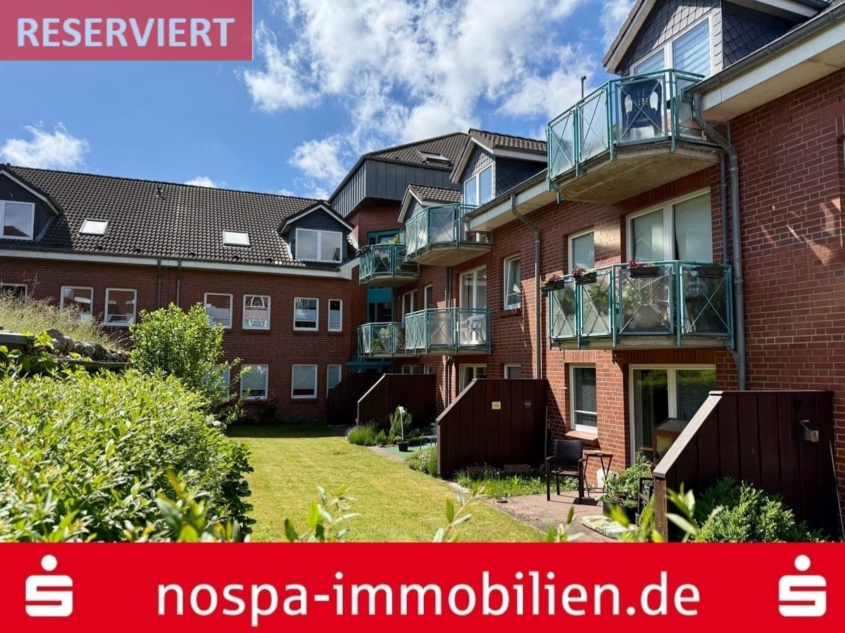 Reserviert: Top renovierte Eigentumswohnung in Husum – neue Einbauküche & modernes Bad