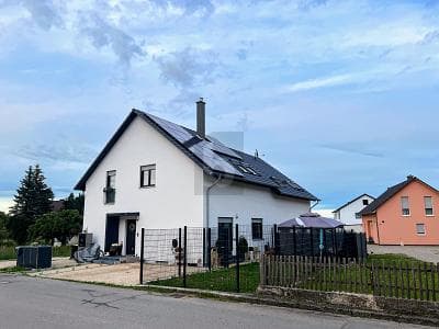 MODERNES WOHNEN IN NATURNÄHE - EIN FAMILIENTRAUM