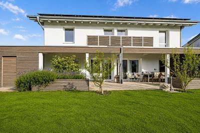NATURNAH WOHNEN, MODERN LEBEN, GENIEßEN