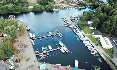 EXCLUSIVES WOHNEN DIREKT AM YACHTHAFEN