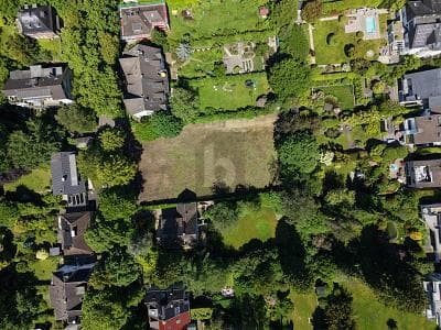SELTENE GELEGENHEIT IN EXKLUSIVER VILLENLAGE