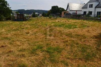 FERNBLICK & SONNIGE SÜDWESTLAGE