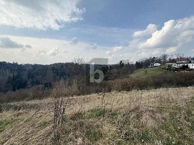 TRAUMHAFTE AUSSICHT MIT VIELEN MÖGLICHKEITEN