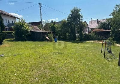 SONNIGES BAUVORHABEN IN LENNINGEN-SCHOPFLOCH
