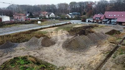 FLÄCHE MIT MEHRFAMILIENHAUS-POTENZIAL