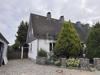 IHR PROJEKT IN RUHIGER SACKGASSE & FELDRANDLAGE
