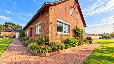 LANDHAUS NORDSEE 2.195 M² & PV