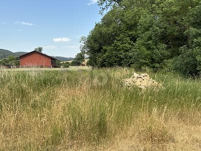 SONNIGE BESTLAGE FÜR IHR NEUES ZUHAUSE