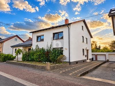 ZWEI WOHNUNGEN, EIN ZUHAUSE