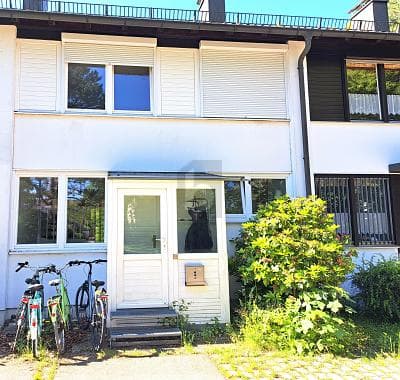 FAMILIENTRAUM IN RUHIGER LAGE + GARAGE