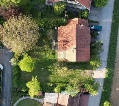 IHR RUHIGES PLÄTZCHEN IN DER SONNE