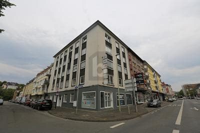FAKTOR 14,7 - MEGA WOHN UND GESCHÄFTSHAUS