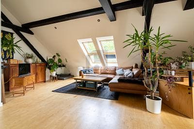 104 M² WOHNGLÜCK AUF EINER GANZEN ETAGE