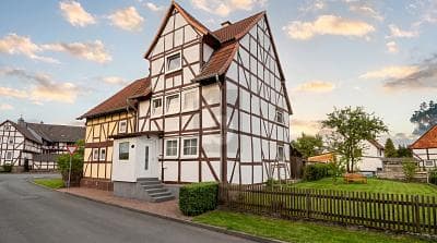 WOHNEN MIT CHARME