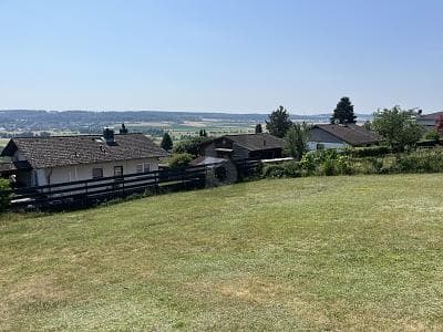 IDYLLISCHE LAGE MIT WUNDERBARER FERNSICHT