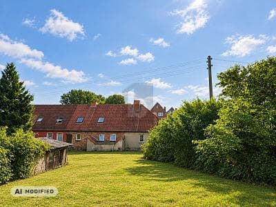 GROßER GARTEN & VIELE MÖGLICHKEITEN